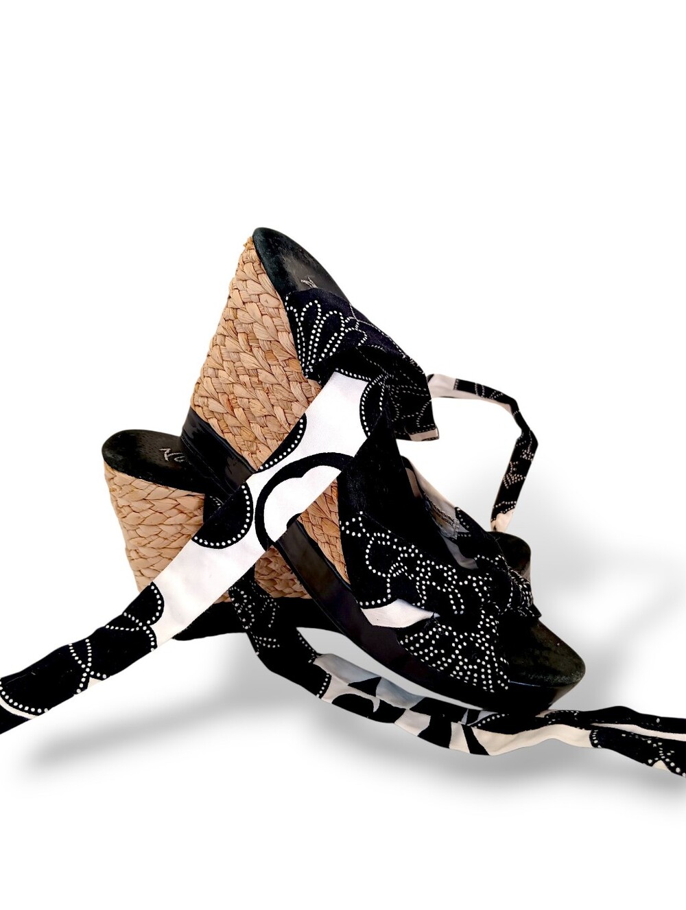Very Volatile Black & White Lace-Up Espadrille Wedge Sandals Floral High Heels - Picture 2 of 10